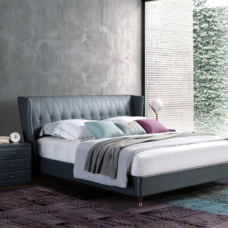 Pat din lemn masiv îmbrăcat în piele